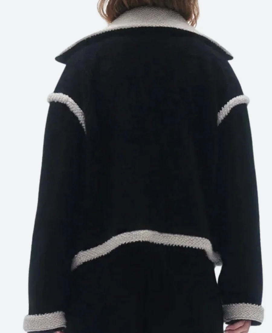 Gigi Hadid Guest in Residence Velvet Jacket Bacak Image